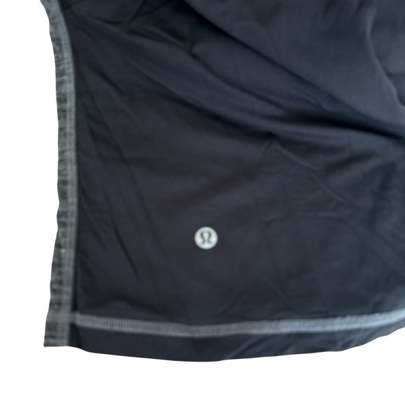 Lululemon Get Sweat Tee Heathered Black / Black Size 8 - Picture 5 of 8